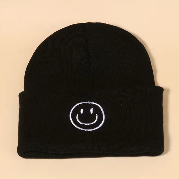 Smiley face beanies - Picture 6 of 6